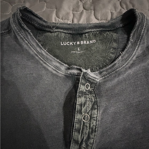 Lucky Brand Washed Gray Long Sleeve Tee - Picture 2 of 2